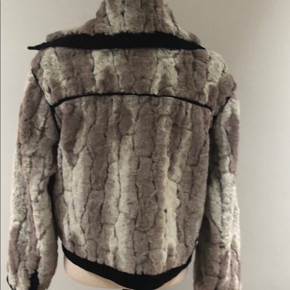 OLIVACEOUS JACKET NWT - Picture 3 of 13